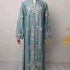 abaya musulman sarcelle 2025 avec col montant et broderie florale exquise, idéale pour les festivités islamiques et les célébrations du ramadan