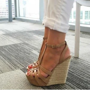 Sandales compensées en cuir beige avec sangle en T, chaussures compensées à plateforme en corde tissée, sangle en T, bout ouvert, été