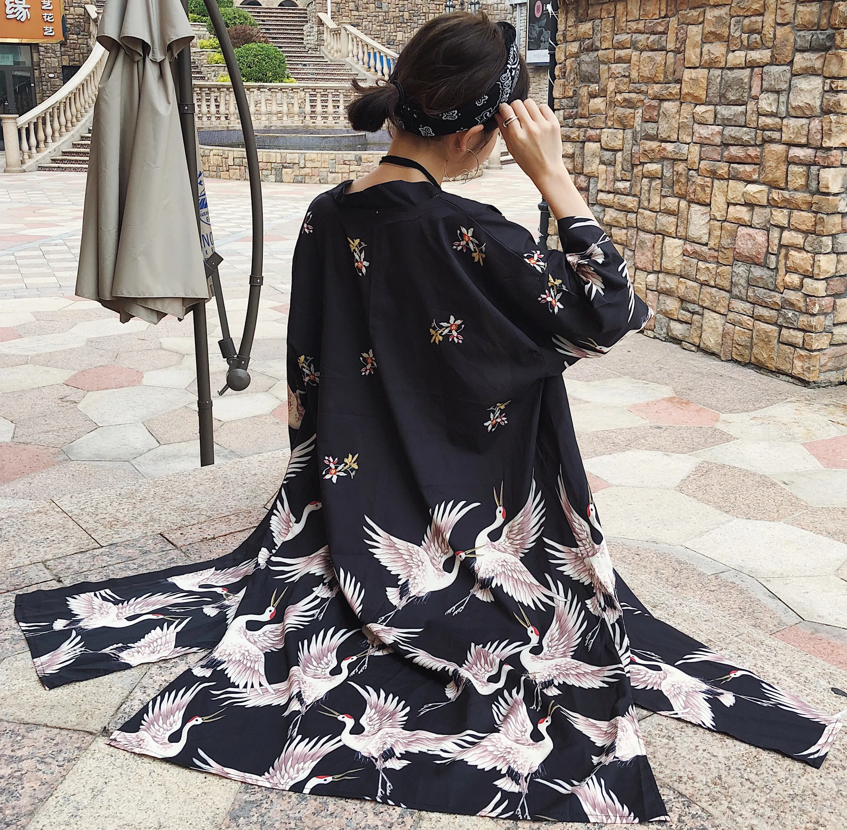 Kimono Traditionnel Japonais pour Femme, Cardigan Grue, Peignoir Samouraï, Vêtement Finlandais, Blouse Cosplay