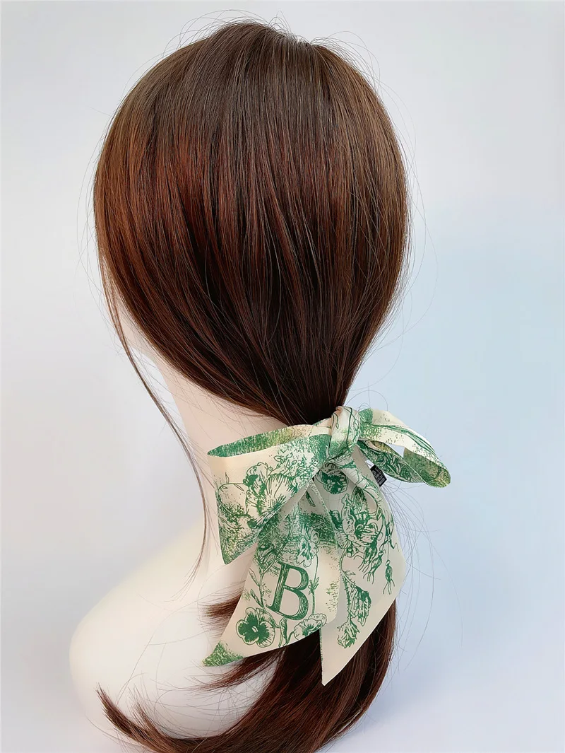 foulard de luxe avec 26 lettres anglaises pour femmes, foulard en soie sergé, décoration pour sac à main, hijab, bandeau pour cheveux