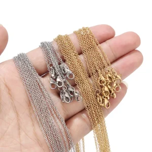 Colliers en or pour femmes, vente en gros, bijoux élégants pour dames, collier ras du cou plaqué or à la mode, emballé en vrac