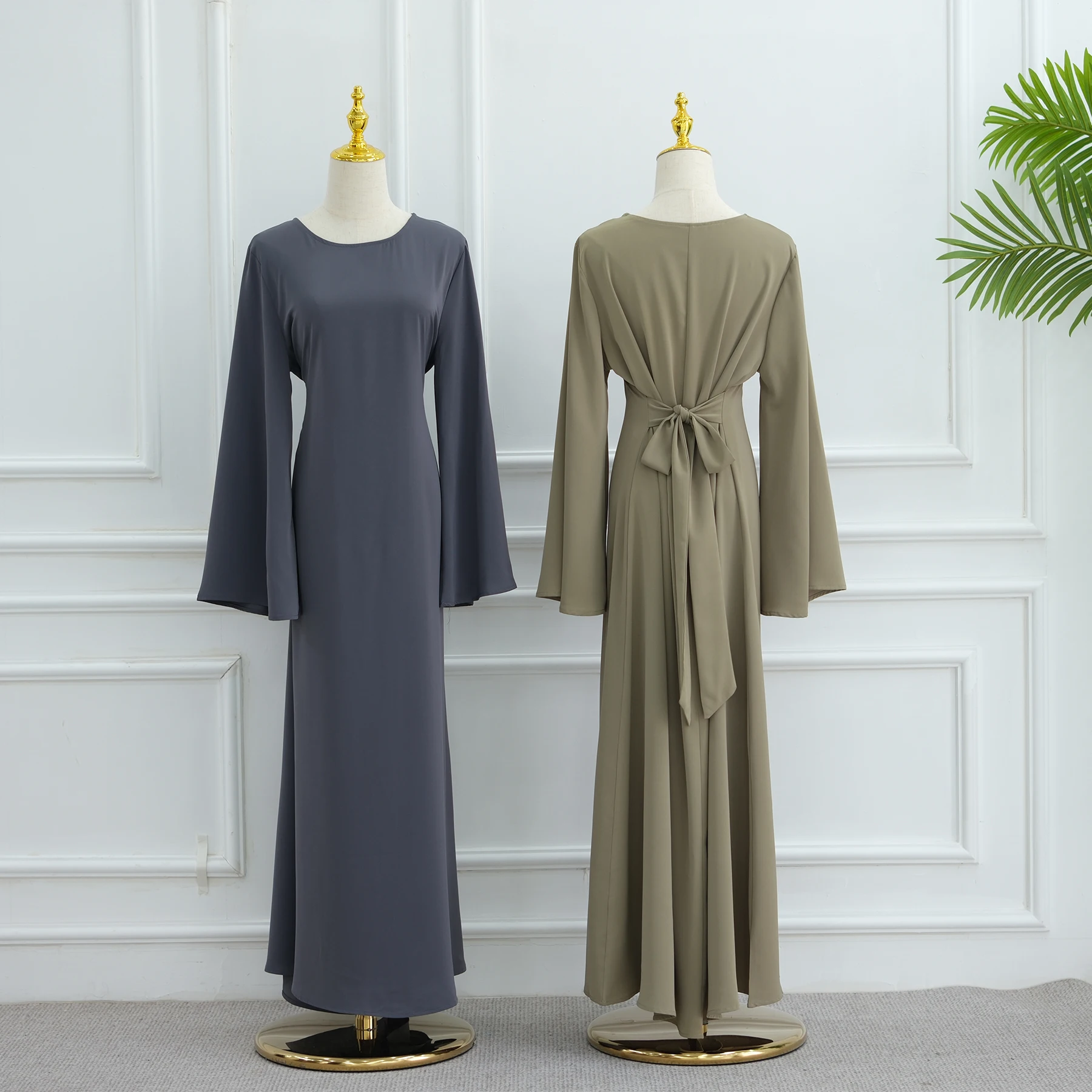 robe abaya élégante hijabi, manches évasées, ceinture intégrée, robe longue pour femmes musulmanes, événement de soirée, vêtements islamiques du ramadan eid dubaï
