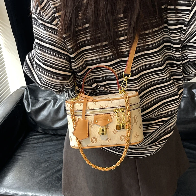 Sac à main en cuir pour femmes, Style épaule populaire classique élégant de marque de luxe célèbre styliste avec plusieurs poches