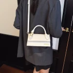 Sac à bandoulière classique pour femmes, Design en cuir, populaire et élégant, marque de luxe, célèbre styliste, Style messager pratique