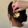 peigne à cheveux de luxe en perles de style français, pince à cheveux noble de luxe, accessoire de cheveux élégant et à la mode pour femmes