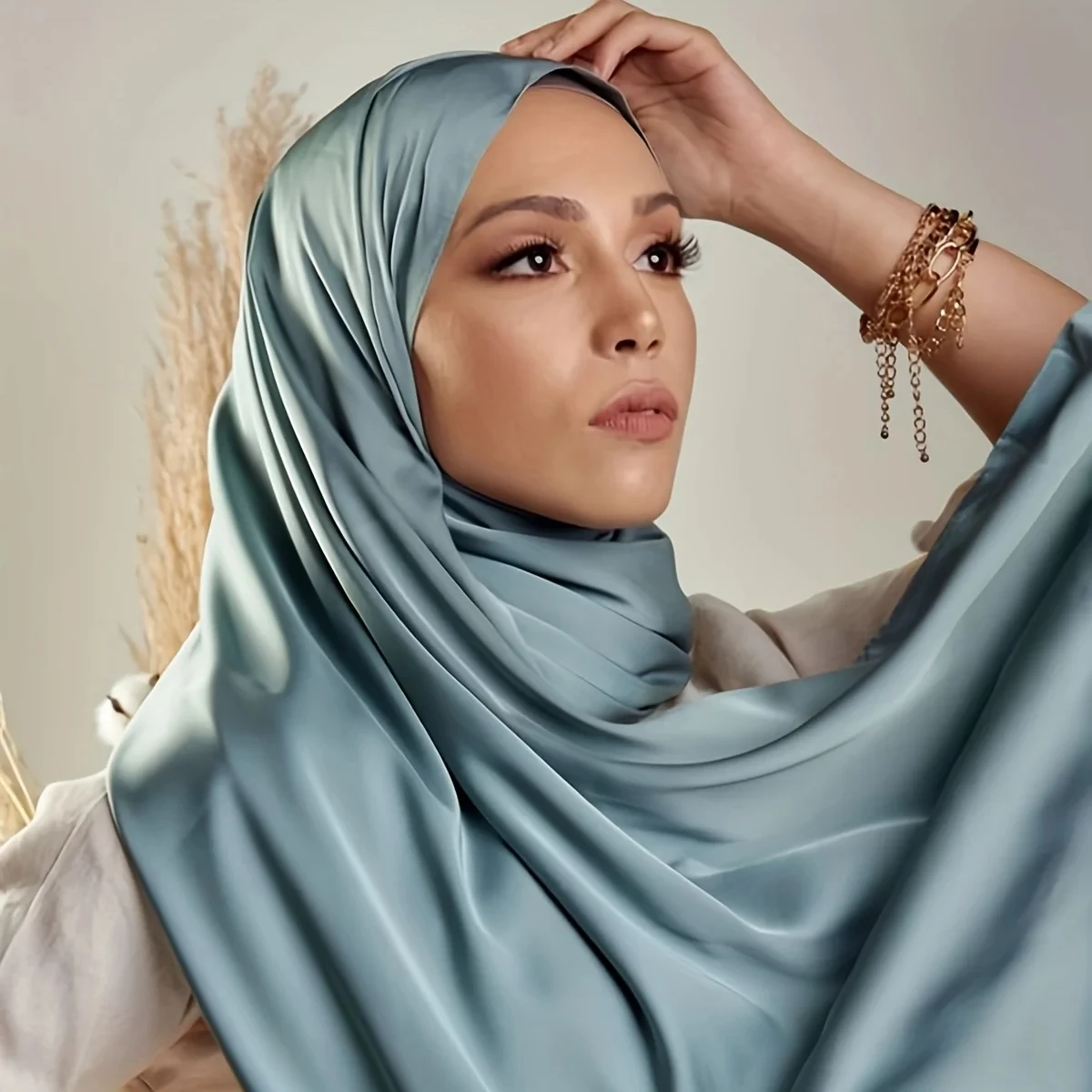 Foulard Hijab en Satin de soie scintillant pour femmes musulmanes, voile de luxe en soie médiévale, châle en soie brillante, Tippet Foulard Hijab en Satin de soie scintillant pour femmes musulmanes, voile de luxe en soie médiévale, châle en soie brillante, Tippet