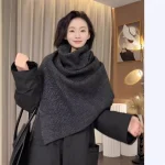 Élégant gris foncé col haut tricoté écharpe cou plus chaud femmes Style français hiver superposition ouvert avant enveloppement épaule Cape épaisse