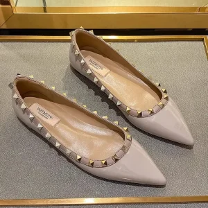 Femme chaussures plates bout pointu 2025 automne bouche peu profonde Rivets robe mode chaussure plate confortable en cuir verni chaussures décontractées en plein air