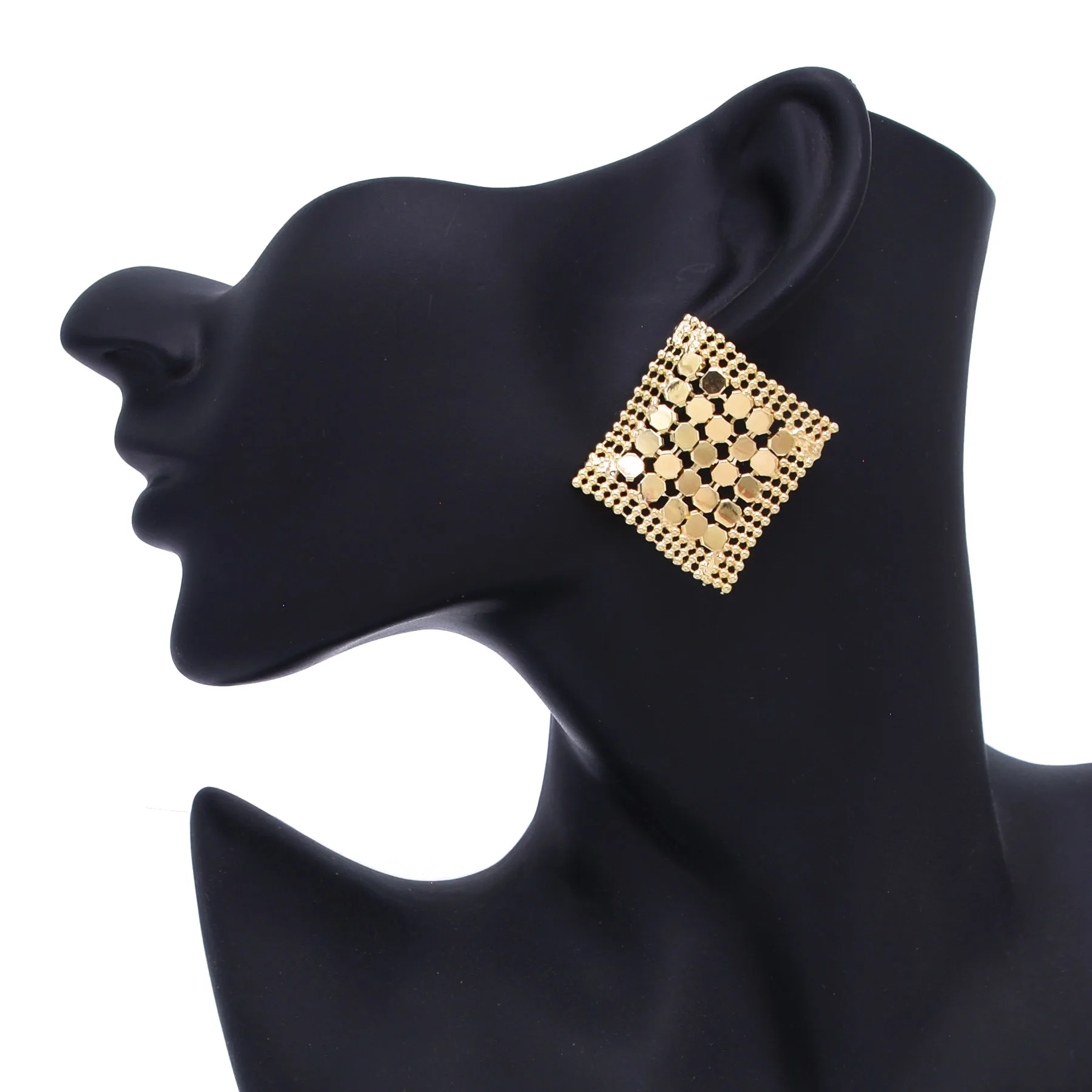 Boucles d'oreilles en maille en alliage pour femmes, élégantes, minimalistes, exagérées, pour Banquet, fête, bijoux tendance, accessoires féminins, cadeau
