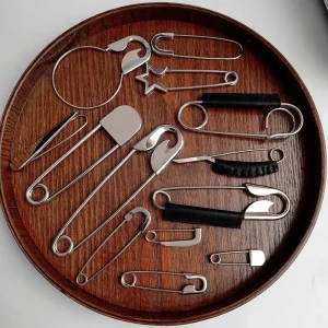 Grands épingles à la mode pour vêtements épingles de sûreté en métal lisse jean robe écharpe épingles réglables