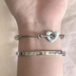 Bracelet de perles à la mode pour femmes, Design polyvalent en petits lots, bijoux d&rsquo;été élégants, accessoire à main, boucles d&rsquo;oreilles pendantes en perles