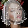 voile de mariée court en tulle, perles, français, blanc, noir, rouge, couvre chef en gaze, nouvelle collection