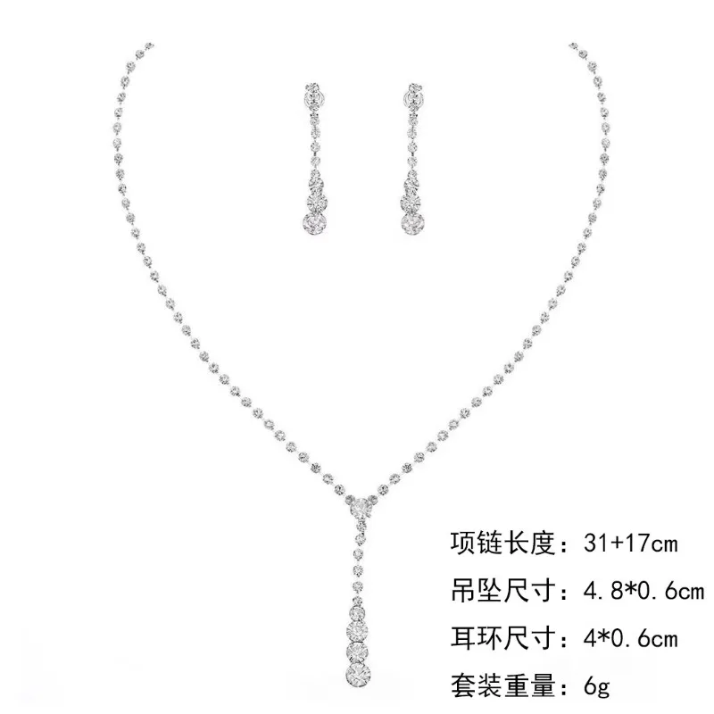 Ensemble de bijoux minimaliste haut de gamme, collier pour femmes, boucles d'oreilles, ensemble deux pièces, chaîne de clavicule à la mode et luxueuse