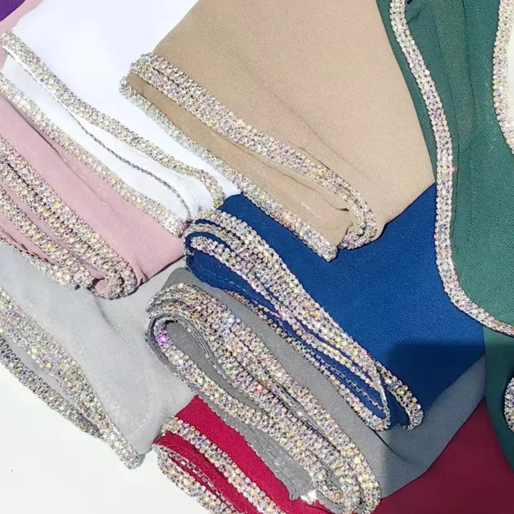 Foulard Hijab Malais en Mousseline de Soie pour Femme, Turban Brcorporelle, Nouveau Design, Côté Diamant Brcorporelle, Solide, Document, Mode Musulmane, Sauna Africain, Tête Ronde Foulard Hijab Malais en Mousseline de Soie pour Femme, Turban Brcorporelle, Nouveau Design, Côté Diamant Brcorporelle, Solide, Document, Mode Musulmane, Sauna Africain, Tête Ronde