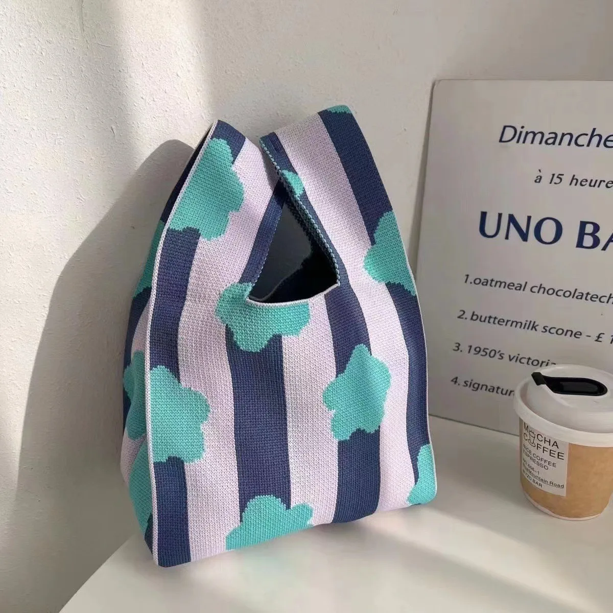 Sac tricoté pour femmes, fourre-tout Portable pratique et exquis, sac de rangement Portable, sacs seau cadeaux, sacs de poignet à nœud pour femmes