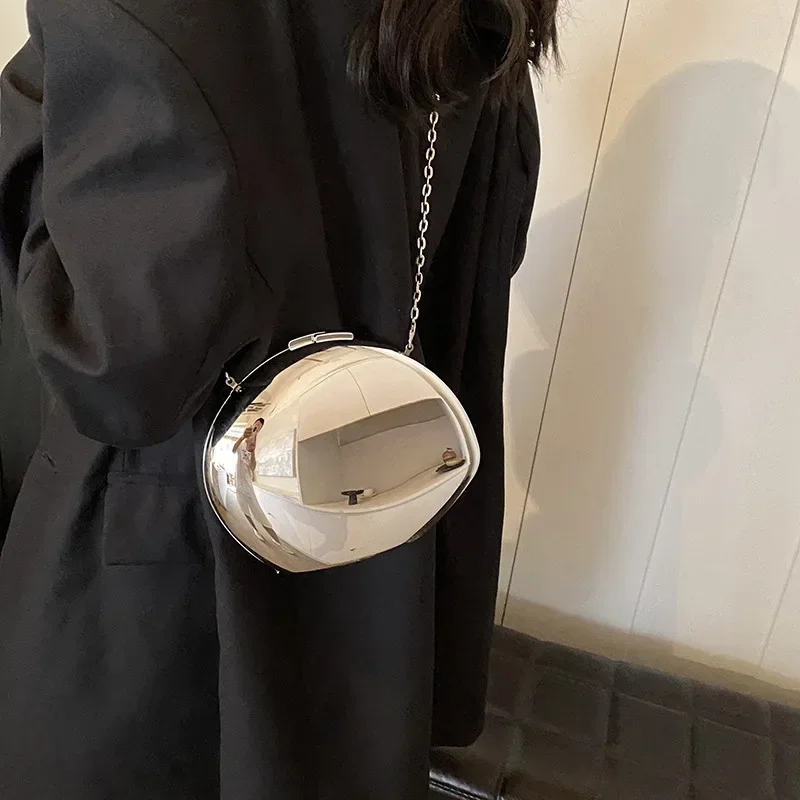 Pochette de styliste en forme de coquille acrylique pour femmes, sac de soirée doré et argenté, mignon et brillant en métal, sacs à bandoulière, petit sac à main