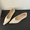 sandales à talons plats en cuir souple pour femme, chaussures Élégantes, pointues, à talons bas, simples, nouvelle collection printemps 2025