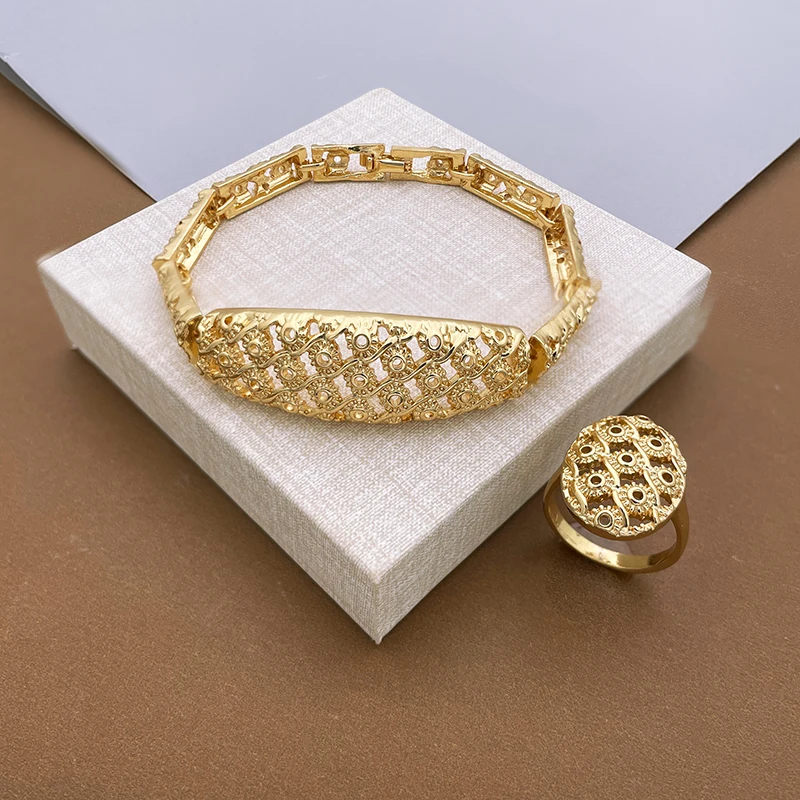 Ensemble de bijoux de Dubaï pour femme, collier, boucles d'oreilles, bracelet, bague, design de luxe, cadeau de fête de mariage, qualité minimaliste
