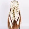Foulard de tête femmes marque de luxe 90 × 90 cm foulard carré en soie Satin Bandana Cheveux doux foulard Hijab foulards de Cheveux pour dames