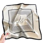 2025 nouvelle écharpe 100% soie Bandana femmes foulards carrés mûrier printemps haute qualité bandeau Hijab châles Foulard foulard