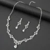 ensemble de boucles d'oreilles et collier de luxe classique, ensemble de bijoux élégants en strass scintillants, bijoux de mariage vintage, vêtements de mariée