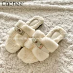 Pantoufles en fourrure élégantes pour femmes, chaussures plates chaudes et moelleuses, sandales d&rsquo;intérieur pour la maison, chaussures haut de gamme, nouvelle mode, 2025