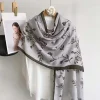 foulard à fleurs respirant pour femmes, en polyester à motifs d'oiseaux, grand châle fin, absorbant la sueur, léger, protection solaire