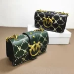 Sac à main de luxe noir en cuir PU pour femmes, sacoche de luxe à carreaux, sac à bandoulière avec lettres matelassées de styliste
