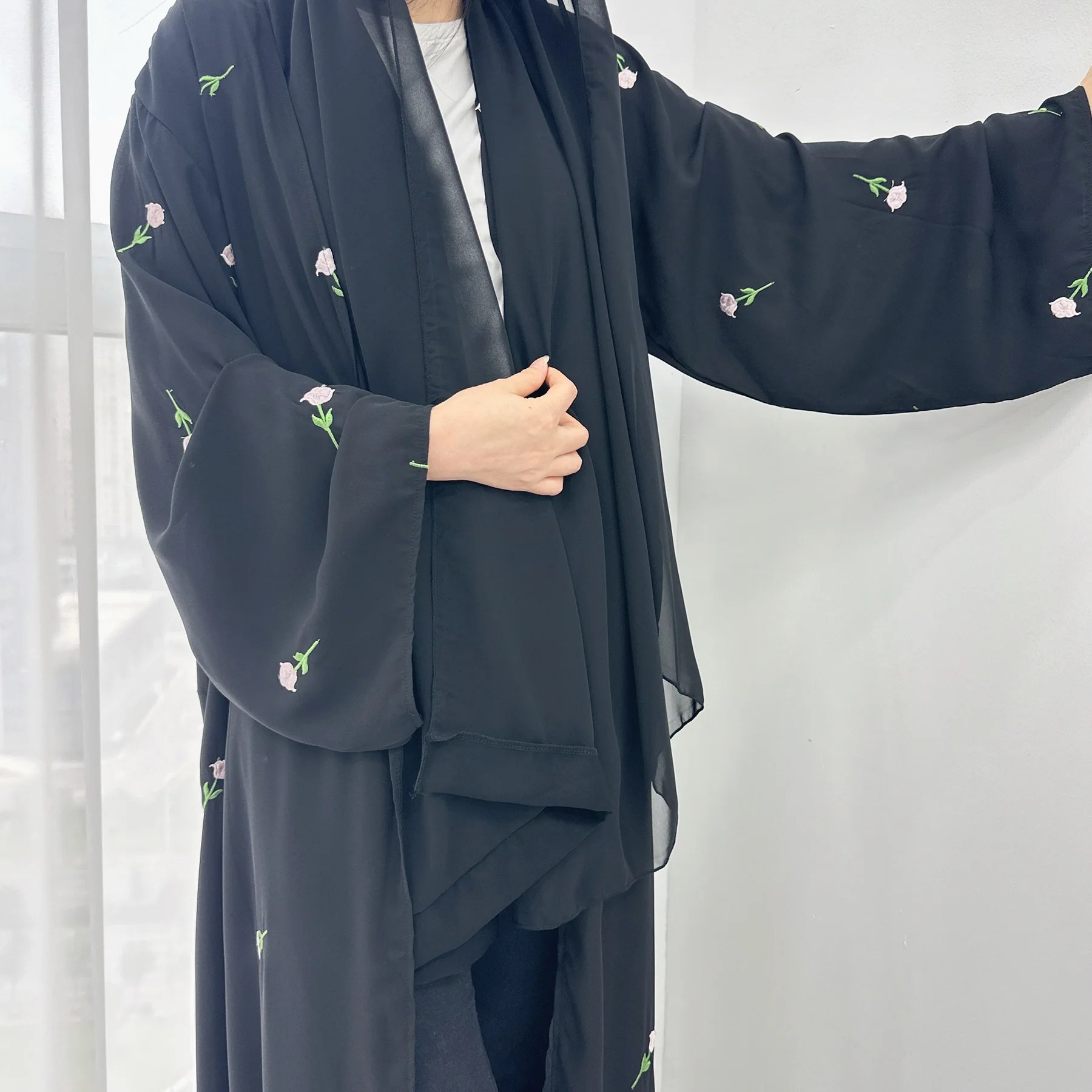 cardigan kimono brodé noir abaya dubaï, caftan musulman de luxe pour femmes, vêtements islamiques turcs, nouvelle collection 2024