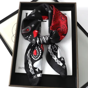 Marque de luxe châle en soie foulard carré pour les femmes Satin Hijab mode enveloppes foulard femme bandes de cheveux ruban bandeau Bandana