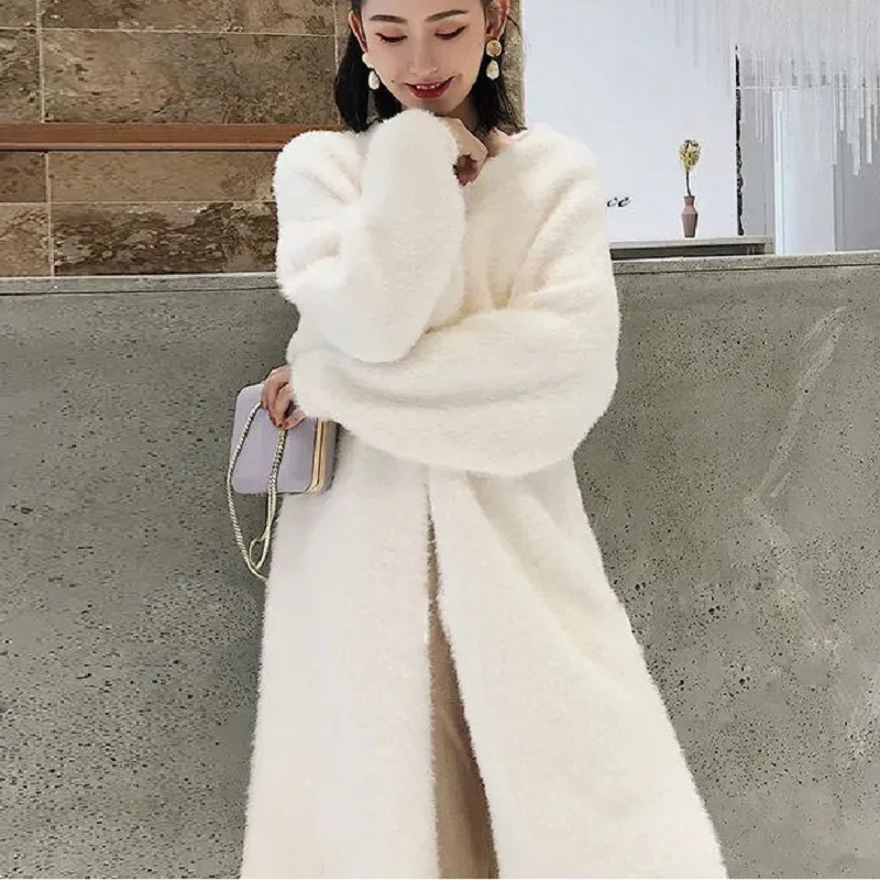 Cardigan Long blanc pour femmes, vêtements d'hiver tricotés, moelleux, manches longues, pull en cachemire, manteau, style coréen, chaud, vintage, nouvelle collection 2025