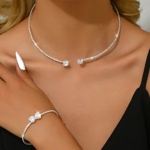 Ensemble de bijoux en cristal brillant pour femmes, plaqué argent, zircone cubique, collier ras du cou, Bracelet, accessoires de mode pour soirée