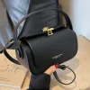 Sac à bandoulière noir classique pour femmes, sacs carrés rétro polyvalents, sacs à main à rabat en cuir texturé de grande capacité, nouvelle collection 2025