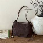 Sac seau vintage 2025, sac à bandoulière chic pour femmes, bandoulière tendance sous les bras, fourre-tout de banlieue polyvalent, sac à bandoulière texturé