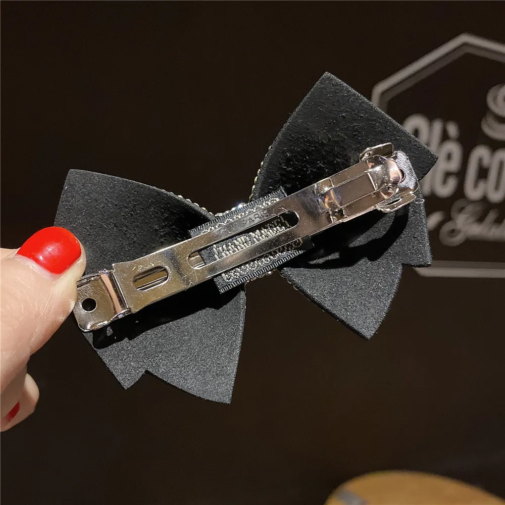 Pince à cheveux vintage avec nœud en biscuits pour filles, barrettes pour femmes, pince à cheveux, porte-cheveux pour lavage du visage, vêtements de sauna à la mode, accessoires pour cheveux, été