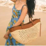 Sac de plage en paille, nouveau Style, sac à bandoulière léger de luxe de styliste, sac tissé de grande capacité, sac à boulettes Simple de couleur contrastée
