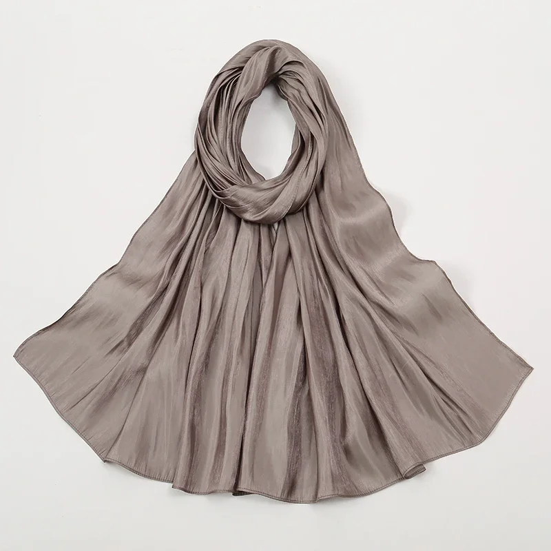 Écharpe hijab en satin de soie scintillante pour femmes musulmanes, voile de luxe en soie médiévale, châle brillant, vente en gros