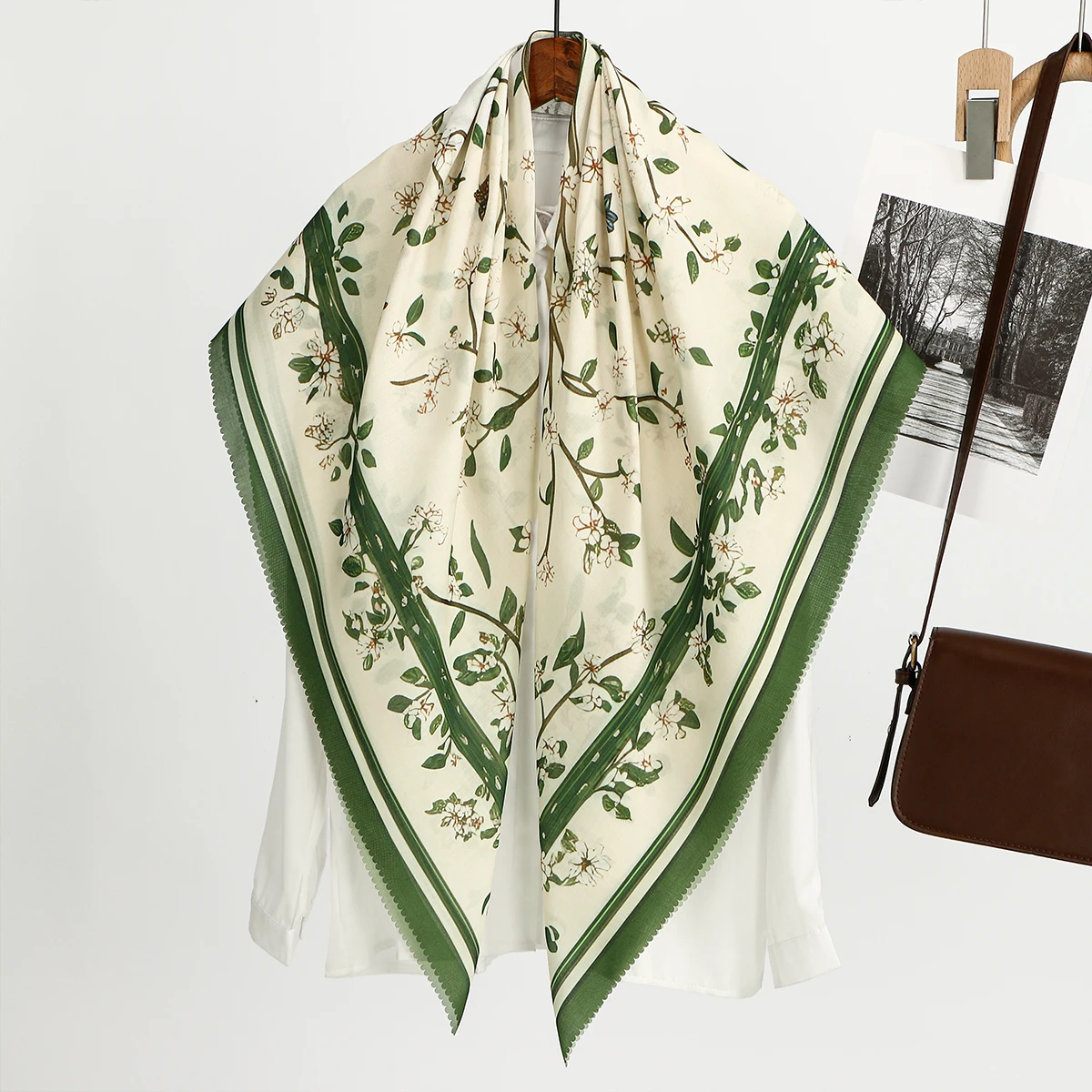 foulard carré en satin de soie 110x110cm, châle imprimé floral musulman, hijab imprimé à la mode pour femmes, mouchoir en voile de coton doux