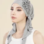 Mode couleur unie fleurs femmes Hijab musulman dames Turban Bonnet longue queue tête enveloppement foulard chapeaux indiens
