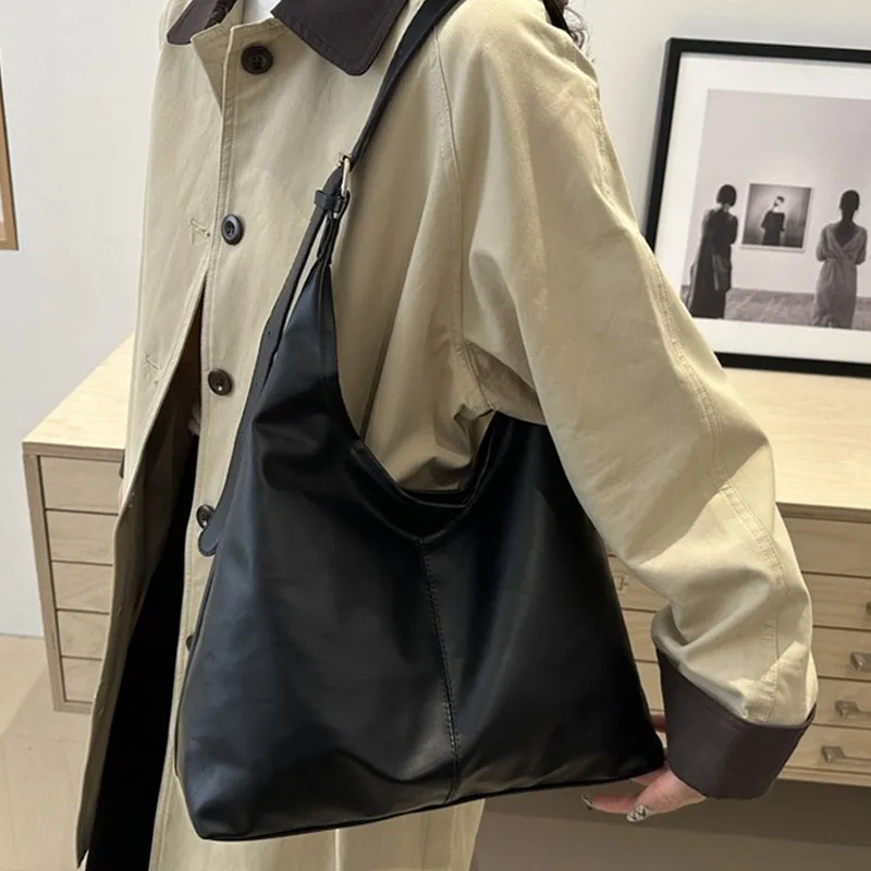 Nouveau sac fourre-tout main grande capacité femmes sac Simple rétro sac à main minimaliste Pack connaissement sacs à bandoulière seau fourre-tout sac à main