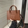 sac à bandoulière élégant pour femmes, sac à main messager en cuir véritable par marque de luxe, design populaire et fonctionnel