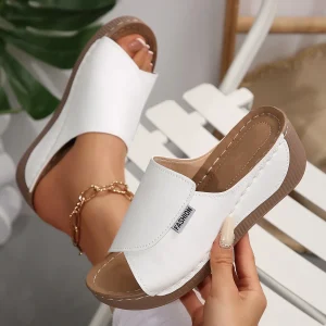 Femmes chaussons compensés été 2025 nouvelle mode pantoufles bout ouvert respirant sandales confortable boucle femme chaussures diapositives femmes