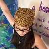 foulard carré rétro imprimé léopard pour femmes, foulard en satin à bord fin, bandeau de tête, mode y2k, châle pour cheveux, foulard féminin