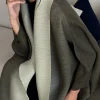 Abayas pour femmes Miyake plissé nouvelle haute qualité femmes Robe Cardigan ample allongé cravate conception de luxe Abaya 2025 été nouveau