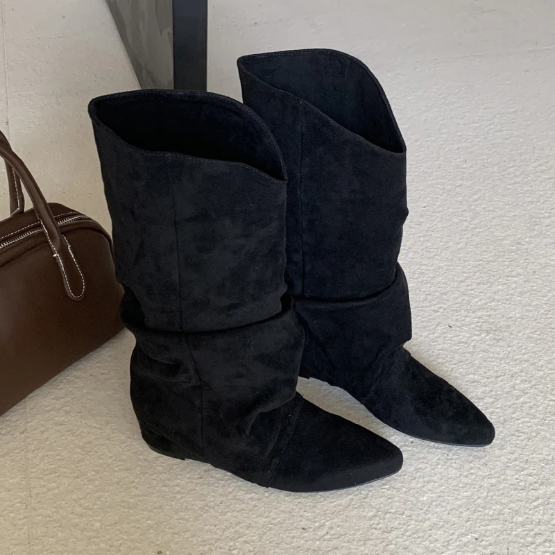 chaussures plates femmes bottes hautes daim bout pointu chaussures de créateur hiver robe de luxe femme 2025 nouvelle mode sexy chelsea botas de mujer