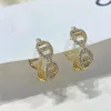 boucles d'oreilles pour femmes, bijoux à la mode, incrustées de zircon et évidés, un cadeau exquis pour les fêtes d'anniversaire