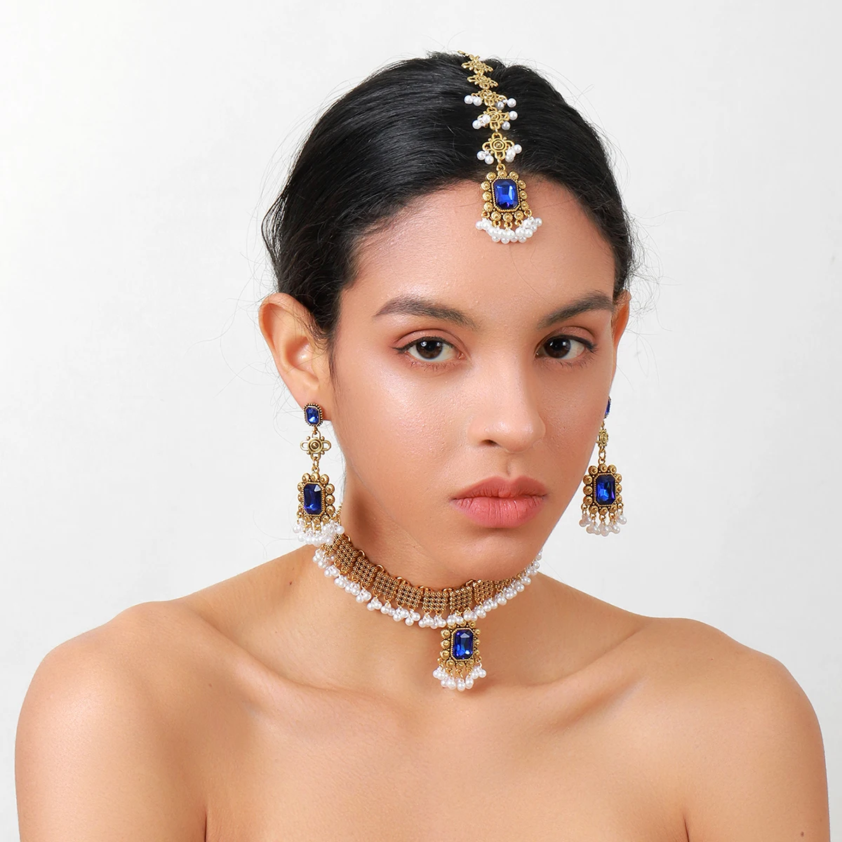 Ensemble de bijoux de Dubaï pour femmes, boucles d'oreilles pour patients, accessoires de mariage, collier en cristal géométrique vintage, coiffure frontale, nouveau