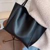 sac à main noir à la mode, grande capacité, léger et facile à transporter, le design rétro de sac à main à bandoulière unique est à la mode