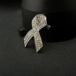 Strass cristal noir ruban broche mélanome sensibilisation au Cancer ruban funéraire Badge broche épinglette Cancer du sein