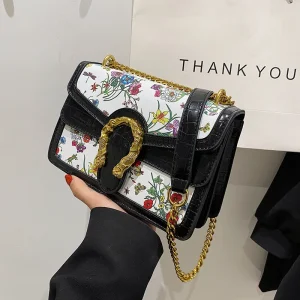 2025 nouveau sac pour femmes-petit carré imprimé ethnique, messager à bandoulière en chaîne polyvalent, sac Bacchus tendance pour les voyages en plein air